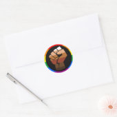 LGBTQ PRIDE (POC Fist Pride) Ronde Sticker (Envelop)