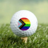 LGBTQ+ Prioriteit Golfballen (Insitu Shirt)