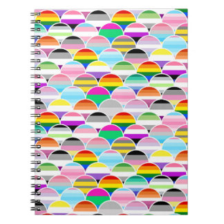 LGBTQIA+ Queer Scalloped Pride Flag Fans Notitieboek