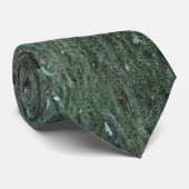 L'herbe est la cravate des hommes plus verts. (Roulé)