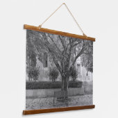 Li Garden Series: Echoes Beneath the Tree Hangend Wandkleed (Gebogen)