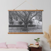 Li Garden Series: Echoes Beneath the Tree Hangend Wandkleed (Slaapkamer)