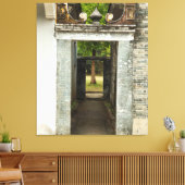Li Garden Series: Serene Corridor Canvas Afdruk (Insitu (Woonkamer))