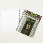 Li Garden Series: Through Ancient Gates Planner (Devant avec enveloppe)