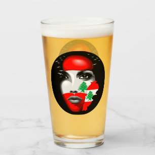 Libanon Vlag en Kaart op het gezicht van het meisj Glas
