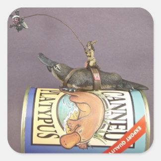 Libby op een vogelbekdier op een sticker