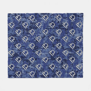Libra Zodiac Symbol op Blue Digital Camo Fleece Deken