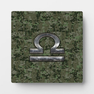 Libra Zodiac Symbol op Green Digital Camouflage Fotoplaat