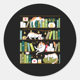 Library cats - whimsical cats on the book shelves ronde sticker