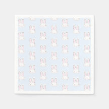 Licht blauw konijnenkonijn met leuk modern patroon