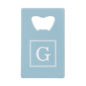 Licht blauw omlijnd monogram kredietkaart flessenopener (Voorkant)