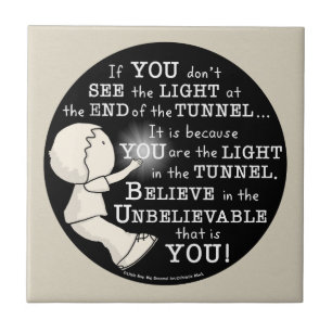 Licht in de tunnel tegeltje