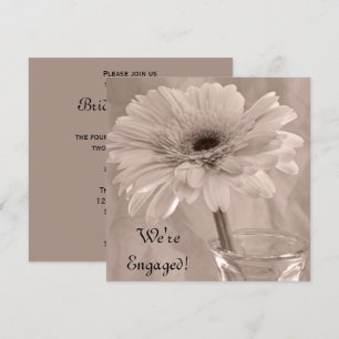 Licht roze, getinte Daisy Engagement Party Kaart