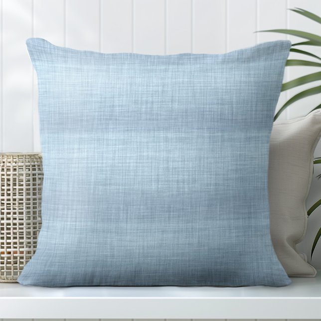 Lichtblauw decoratief kussen - Linnen look (Add one of Totally Coast's Blue Decorative Pillows with a high-quality linen look to your sofa.)