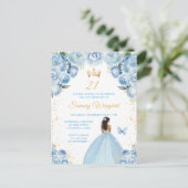 Lichtblauwe donkere huid prinses verjaardagsfeestj briefkaart (Staand voorkant)