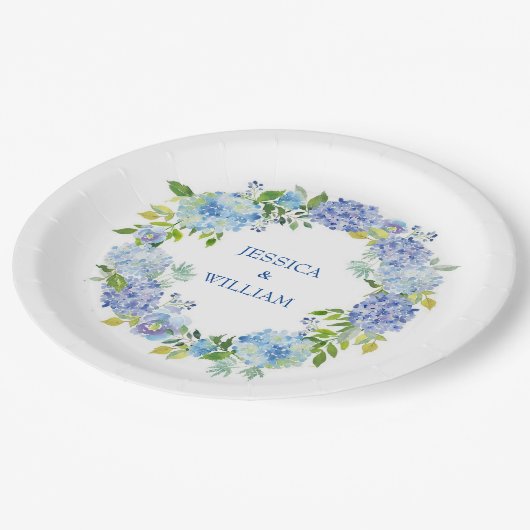 Lichtblauwe Hydrangea Bloemstuk Bruiloftsfeest Papieren Bordje (Gekanteld)