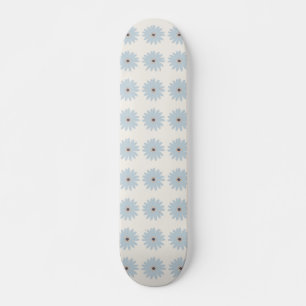 Lichtblauwe Madelief Skateboard