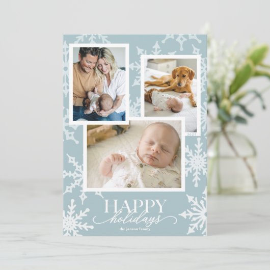 Lichtblauwe Pastel Sneeuwvlok Collage Feestdagenkaart (Staand voorkant)