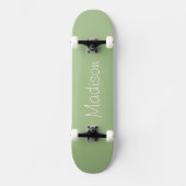 Lichte Sage Groene Stevige Kleur met Naam Skateboard (Voorkant)