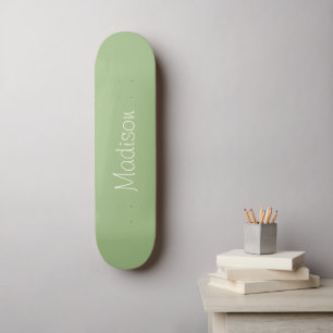 Lichte Sage Groene Stevige Kleur met Naam Skateboard