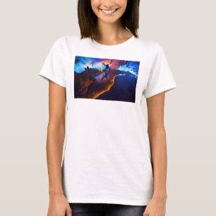 Lichten in de Reed Flute Cave, China T-shirt