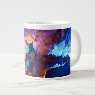 Lichten in Reed Flute Cave, China Jumbo Mok