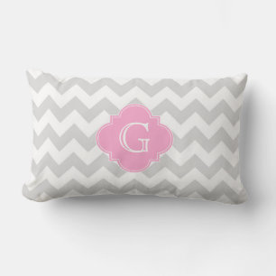 Lichtgrijs Witte Chevron Roze Quatrefoil Monogram Kussen