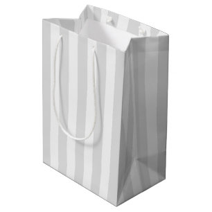 Lichtgrijze en witte snoepjes strepen medium cadeauzakje