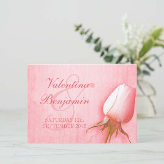 Lichtroze roos bruidbruidsuitnodiging kaart (Staand voorkant)