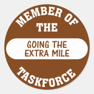 Lid van de Extra Mile Task Force Ronde Sticker