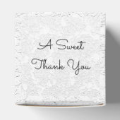 Lief Dank u Wit Zwart Grijs Monogram Bruiloft Bedankdoosjes (Bovenkant)