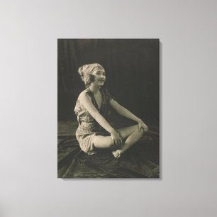 Lief een arm dienstmeisje zittend met gekruiste be canvas afdruk