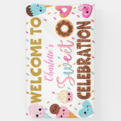 Lief Viering Donut Verjaardag Welkom Spandoek (Verticaal)