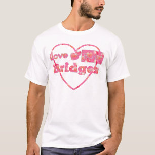 Liefde bouwt bruggen t-shirt