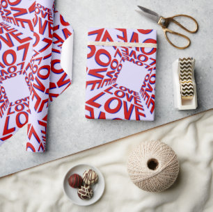 Liefde-effect 3D-typografie op elegant Cadeaupapier