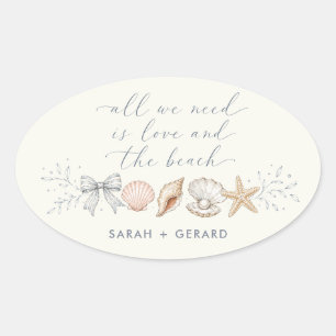 Liefde en strandbestemming bruiloft ovale sticker