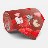 Liefde, hart en een grove stropdas (Opgerold)