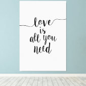 Liefde is alles wat je nodig hebt op grote schaal canvas afdruk (Insitu (Houten vloer))