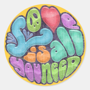 Liefde is alles wat je nodig hebt ronde sticker