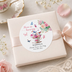 Liefde is Bruisende Vlinder Bruidsuitnodiging Thee Ronde Sticker