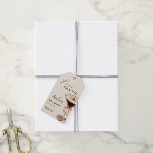 Liefde is in de lucht Espresso Martini Bruidsfeest Cadeaulabel (Met Touw)