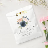 Liefde is lieve marine en blozen bloemenbruiloft bedankzakje (Gezegeld)