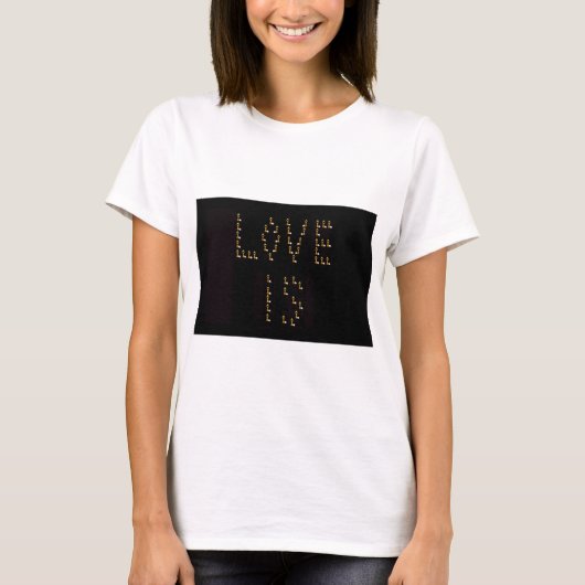 Liefde is t-shirt (Voorkant)