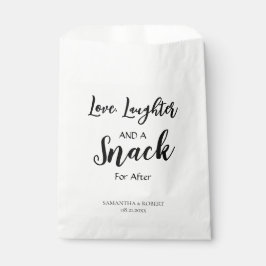 Liefde. Lachen en een snack Wedding Favor Bag Bedankzakje