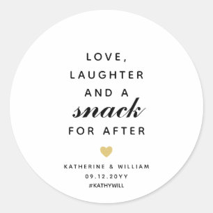 Liefde lasteraar en een snack voor na de bruiloft ronde sticker