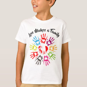 Liefde maakt een gezin - Ouderschap adoptiefoster T-shirt