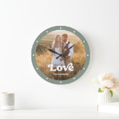 Liefde | Modern script met foto Sage Green Grote Klok (Huis)