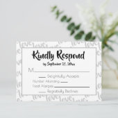 Liefde Modern Script Typografie RSVP Kaartje (Staand voorkant)