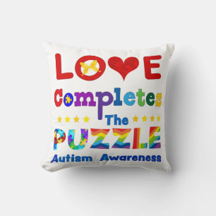 Liefde voltooit de puzzle kussen