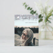 Liefde Vrede en vreugde Bokeh script Moderne foto Feestdagenkaart (Staand voorkant)